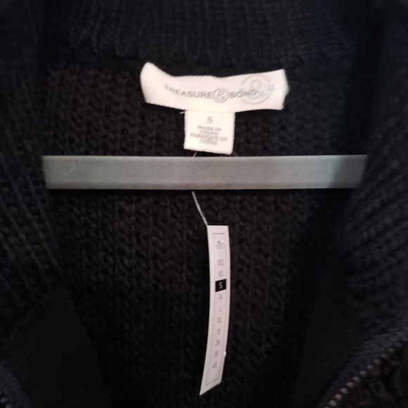 NWOT Treasure & Bond Loop Yarn Front Zip Cardigan Size Small - Picture 7 of 9